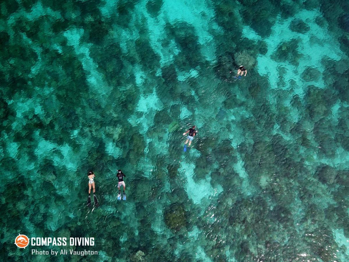 Compass Diving Resort Beloi 外观 照片